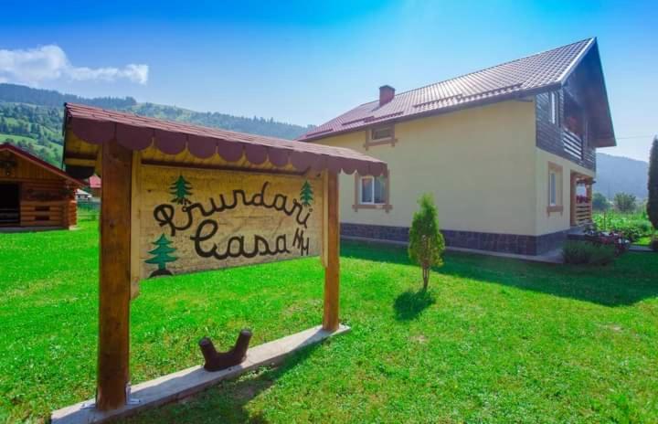 Hotel Casa Prundari Nicu Si Mirela Poiana Teiului Exterior foto