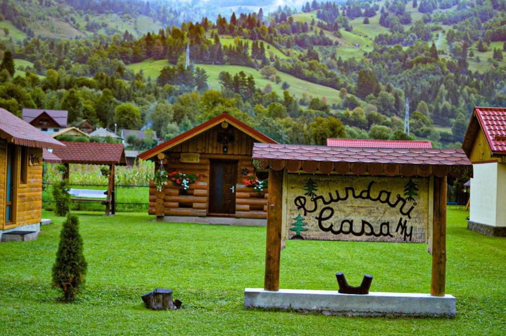 Hotel Casa Prundari Nicu Si Mirela Poiana Teiului Exterior foto